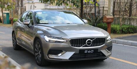 我國(guó)市場(chǎng)銷量前五中的TXC晶振在汽車車載領(lǐng)域大展拳腳
